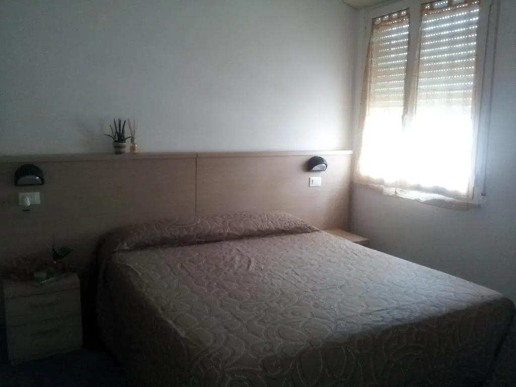 Residence Desiree Rimini 0*,